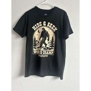 Bigfoot Sasquatch Hide And Seek World Champ T Shirt Size Medium camping outdoors